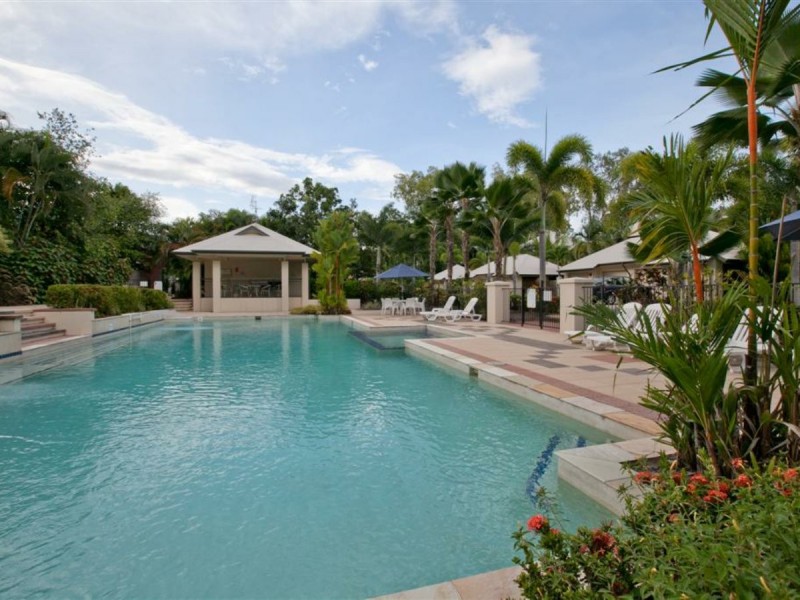 11/5-7 Arlington Esplanade, Clifton Beach QLD 4879