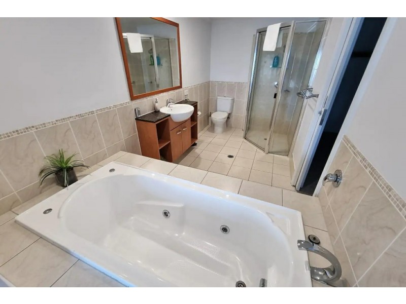 11/5-7 Arlington Esplanade, Clifton Beach QLD 4879