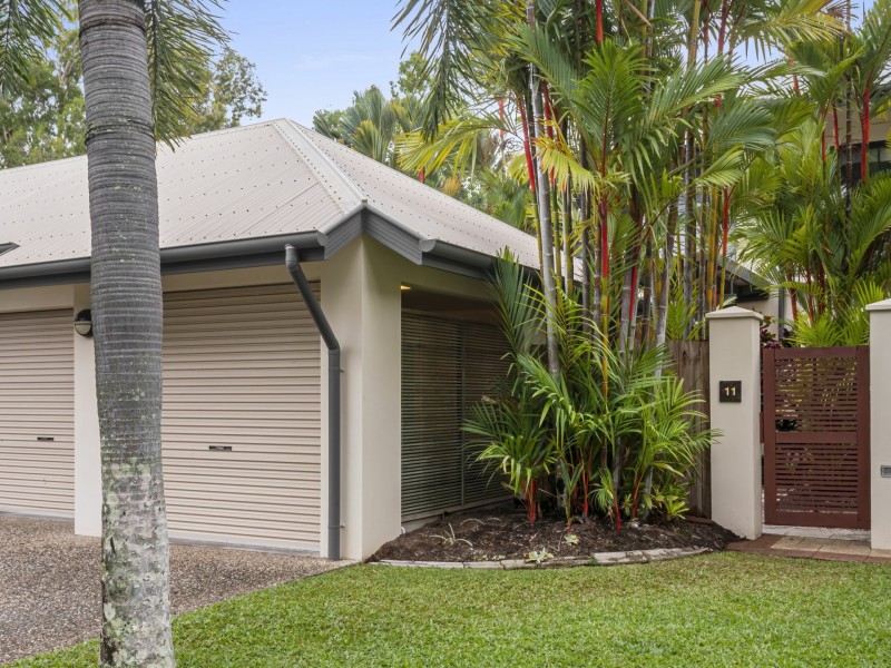 11/5-7 Arlington Esplanade, Clifton Beach QLD 4879