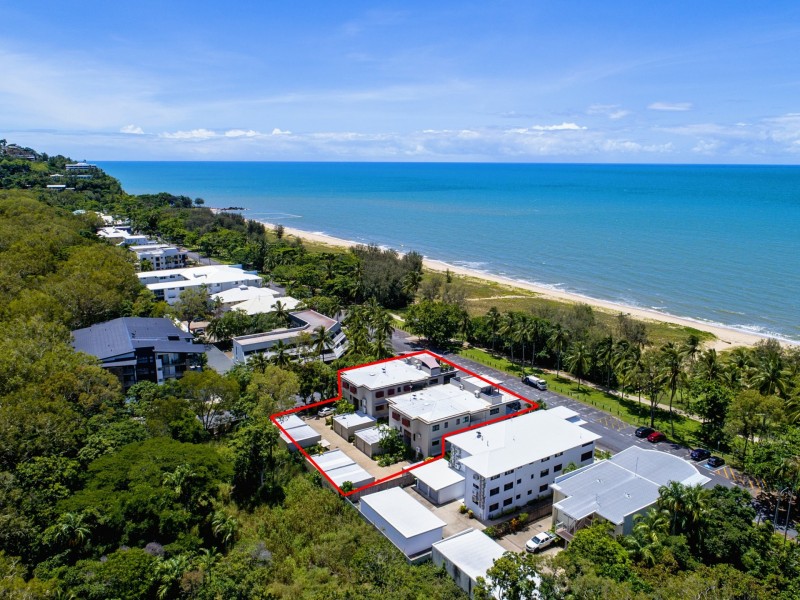 9/31 Sims Esplanade, Yorkeys Knob QLD 4878