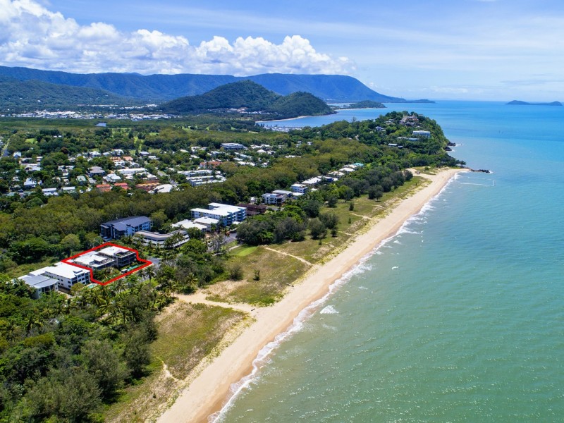 9/31 Sims Esplanade, Yorkeys Knob QLD 4878