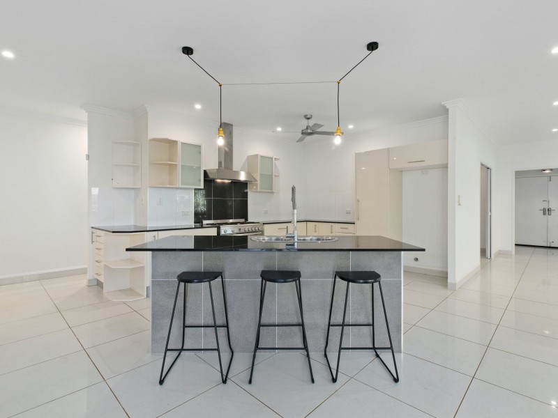 24 Iridescent Drive, Trinity Park QLD 4879