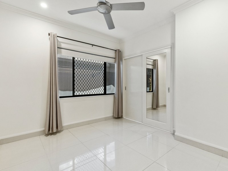 24 Iridescent Drive, Trinity Park QLD 4879