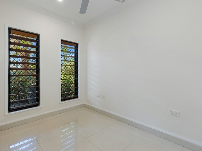 24 Iridescent Drive, Trinity Park QLD 4879