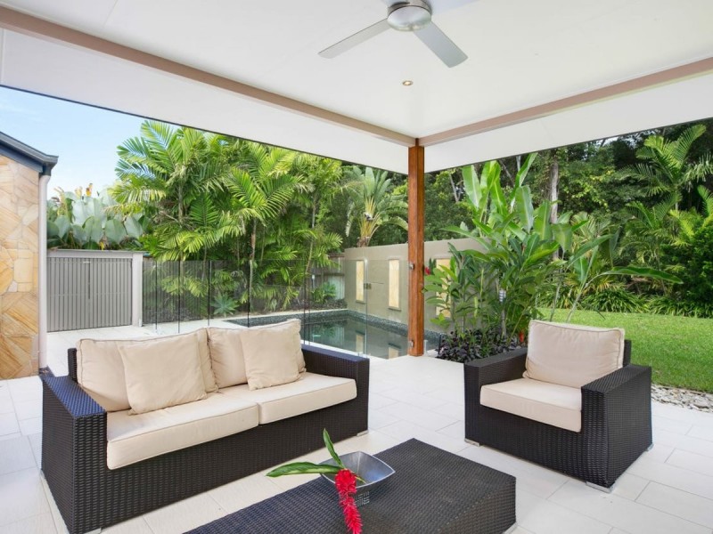 21 Aurelia Rd, Palm Cove QLD 4879
