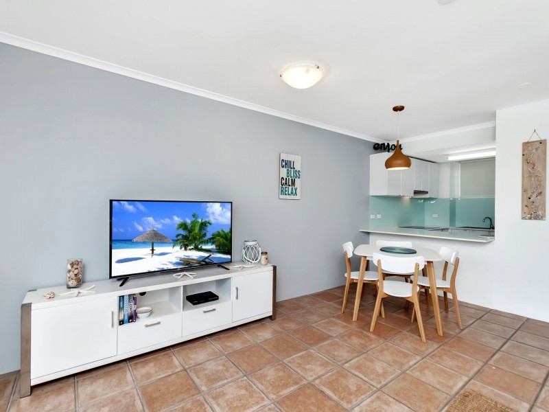 Unit 328/305-341 Coral Coast Drive, Palm Cove QLD 4879