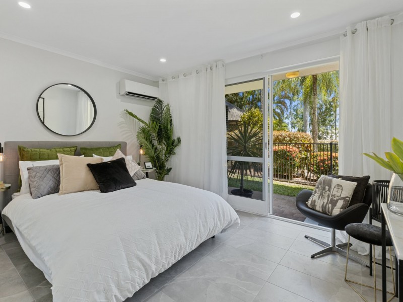 102/305-341 Coral Coast Drive, Palm Cove QLD 4879