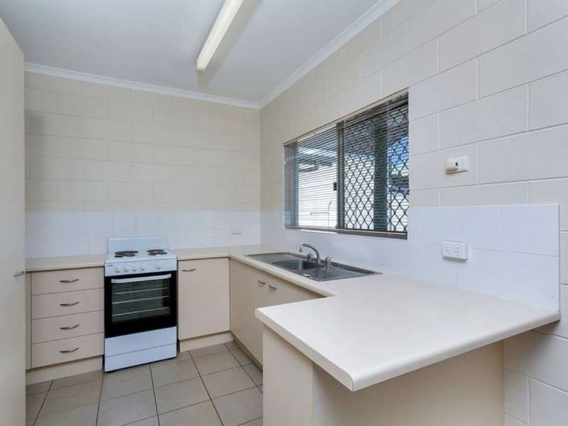 Apartment 14/16-20 Rutherford St, Yorkeys Knob QLD 4878