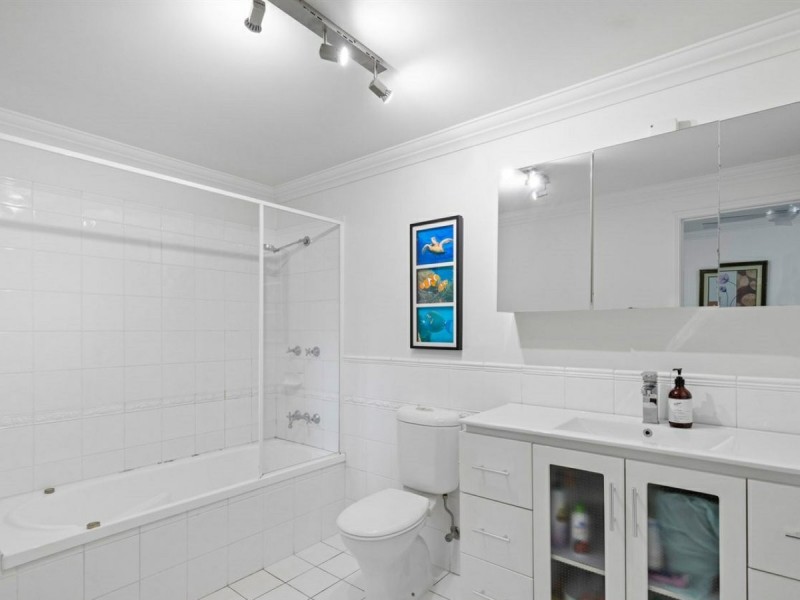 1/27 Sims Esplanade, Yorkeys Knob QLD 4878