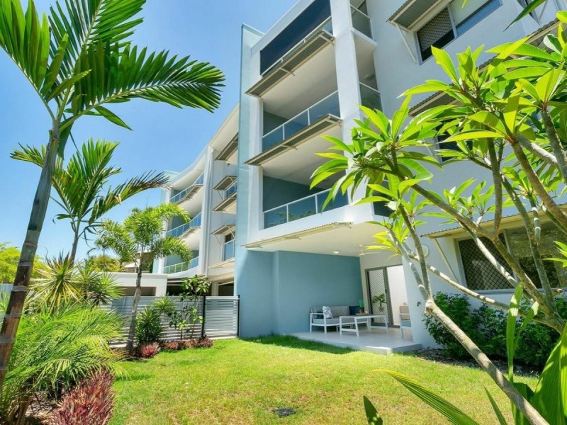 4/43-45 Sims Esplanade, Yorkeys Knob QLD 4878