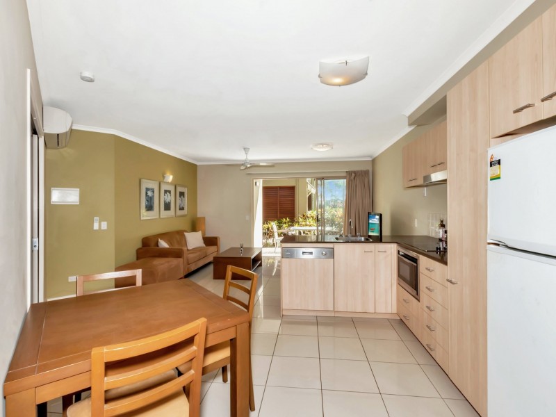 Apartment 615/49 Williams Esplanade, Palm Cove QLD 4879