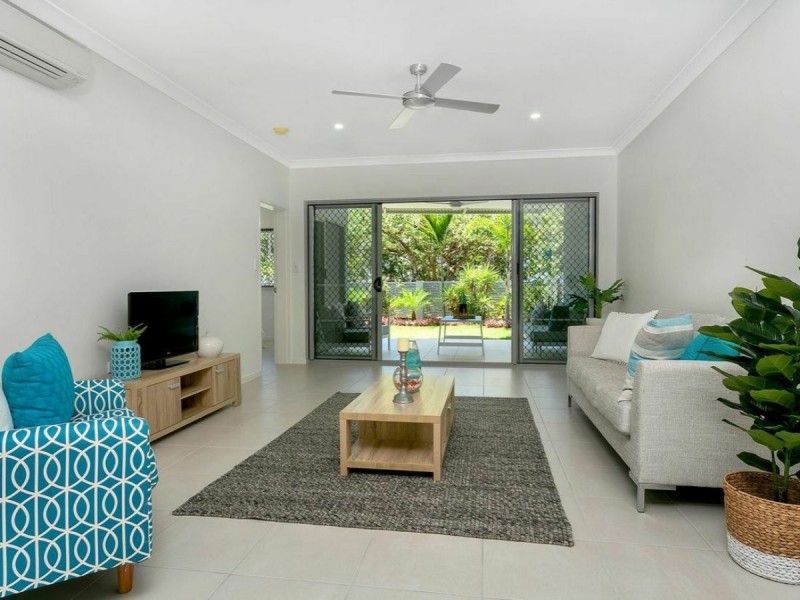11/43-45 Sims Esplanade, Yorkeys Knob QLD 4878