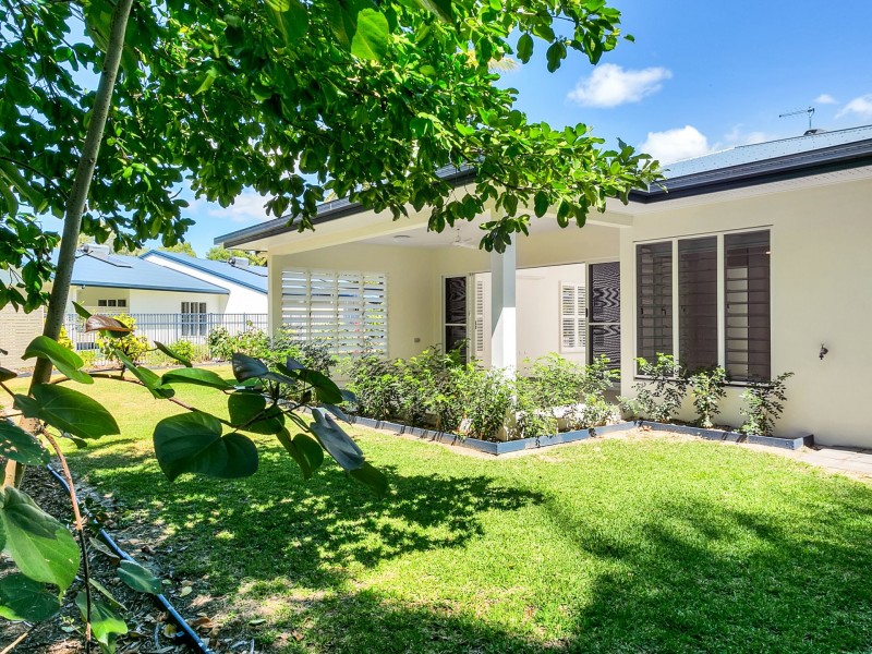 15/35-41 Upolu Esplanade, Clifton Beach QLD 4879