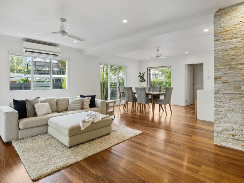 57 Arlington Esplanade, Clifton Beach QLD 4879