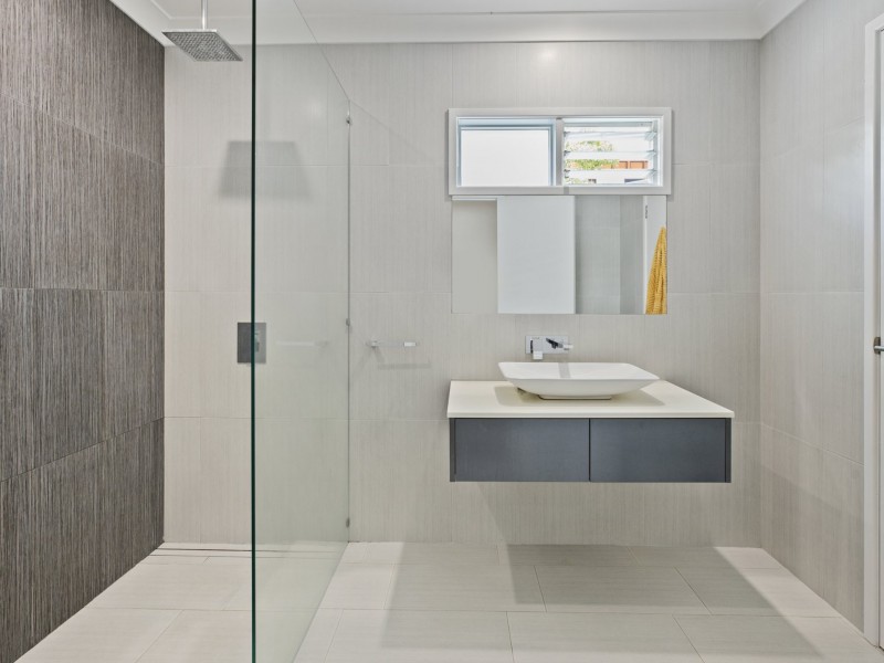 57 Arlington Esplanade, Clifton Beach QLD 4879