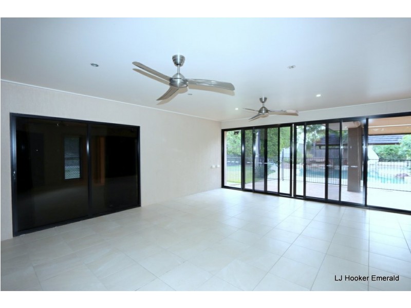 57 Canopy’s Edge Boulevard, Smithfield QLD 4878
