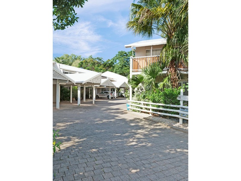 10/18-20 Adair Street, Yorkeys Knob QLD 4878