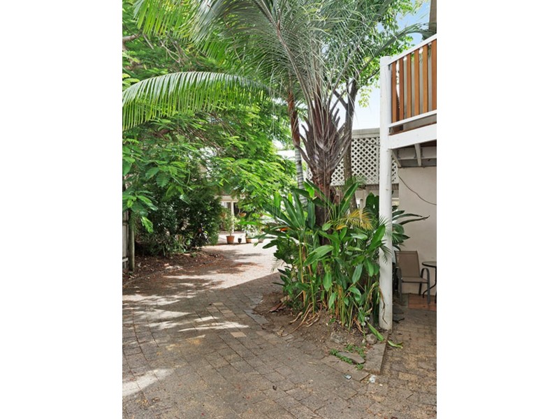 10/18-20 Adair Street, Yorkeys Knob QLD 4878