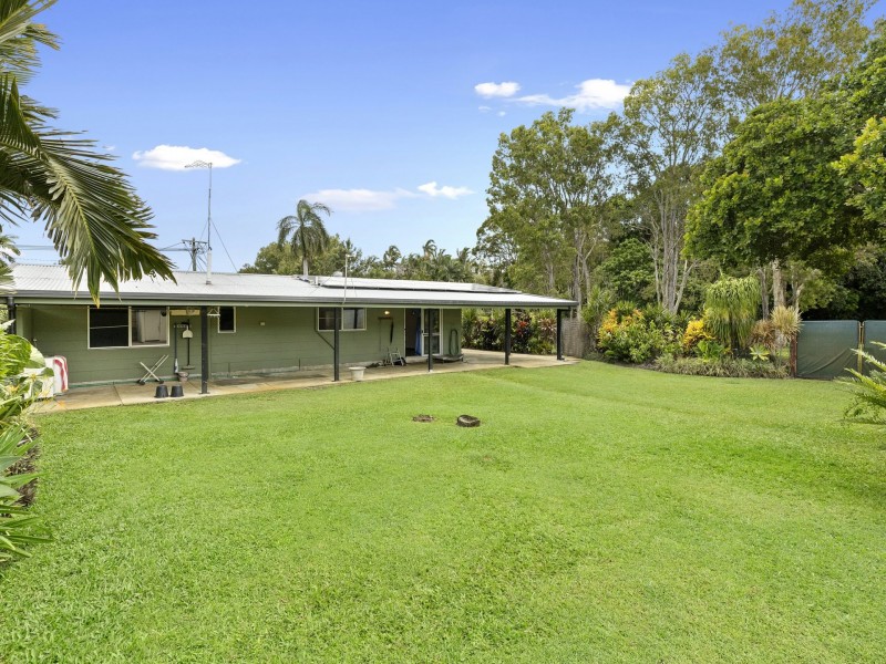 24 Tee Street, Yorkeys Knob QLD 4878