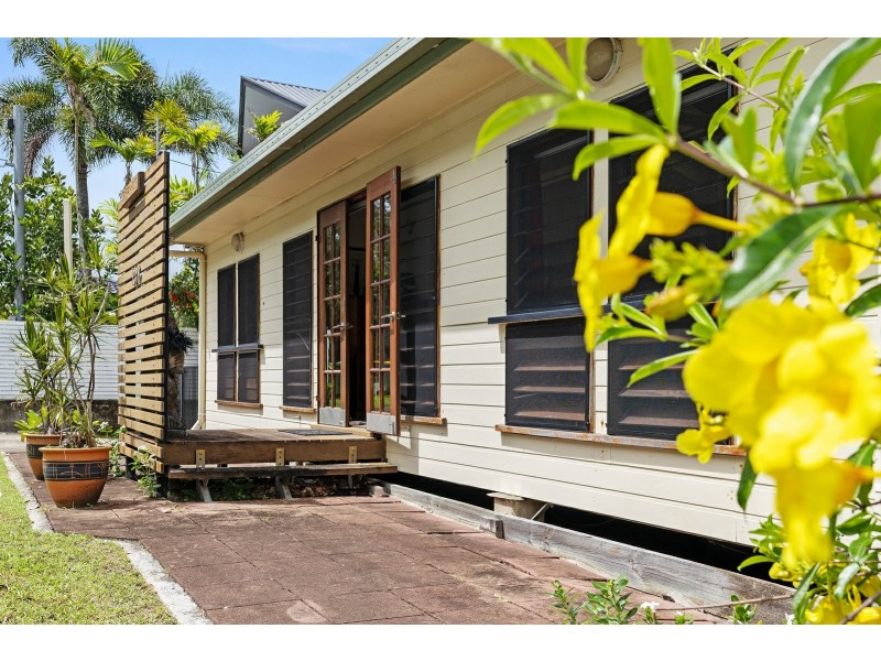 149 Arlington Esplanade, Clifton Beach QLD 4879