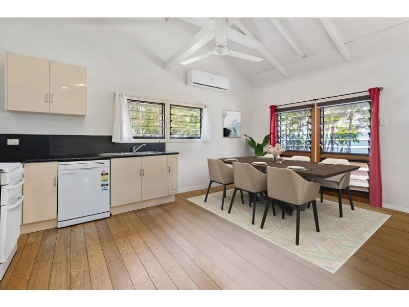 149 Arlington Esplanade, Clifton Beach QLD 4879