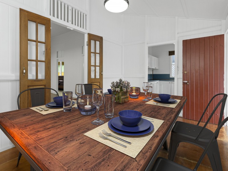 16 Clare Street, Parramatta Park QLD 4870