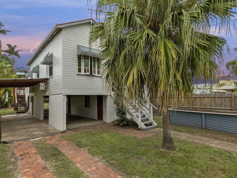 16 Clare Street, Parramatta Park QLD 4870