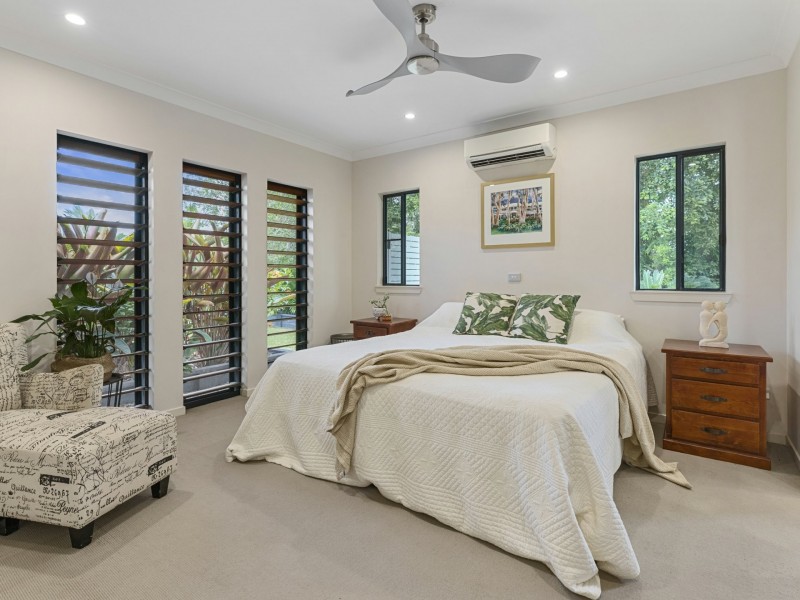 3 Saunders Court, Clifton Beach QLD 4879