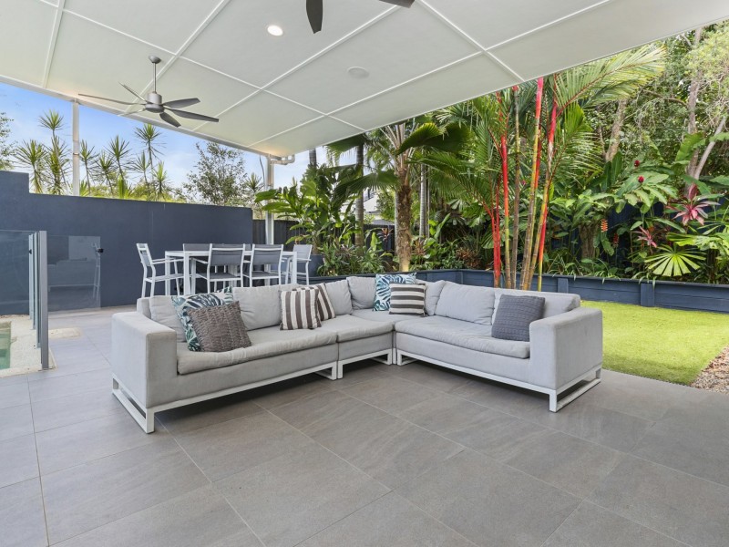 3 Saunders Court, Clifton Beach QLD 4879