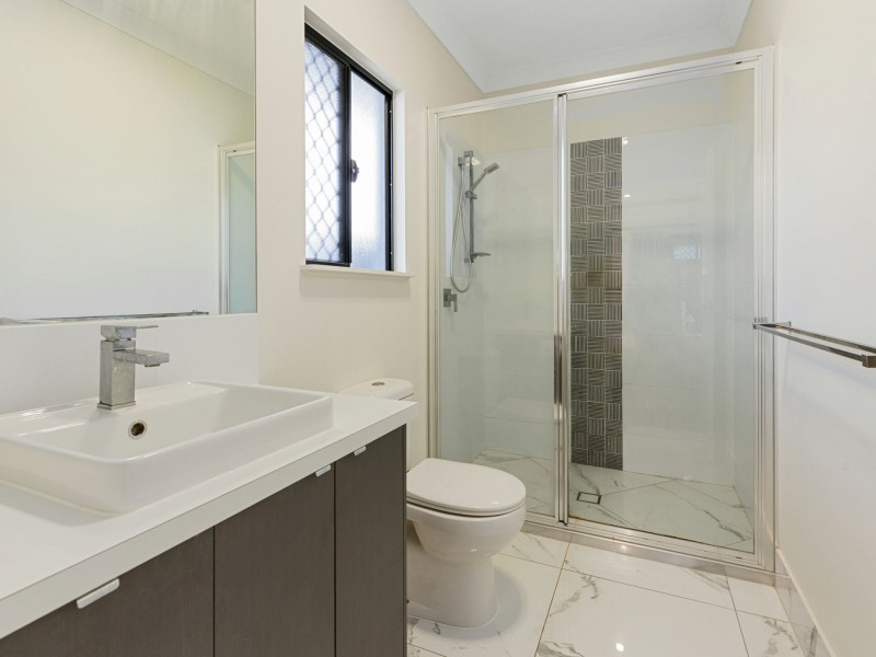 13 Byerstown Link, Trinity Park QLD 4879