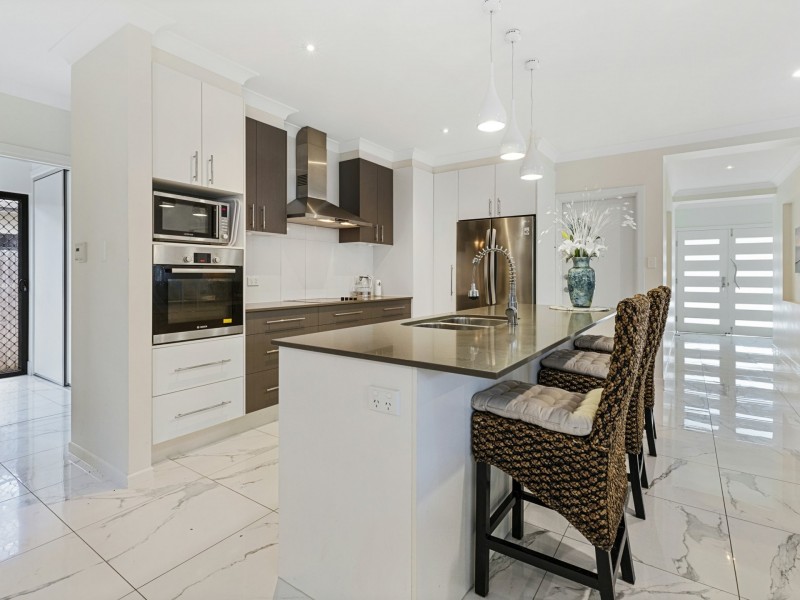 13 Byerstown Link, Trinity Park QLD 4879