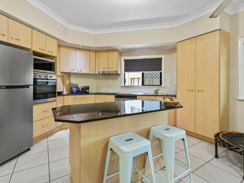 3/73 Sims Esplanade, Yorkeys Knob QLD 4878
