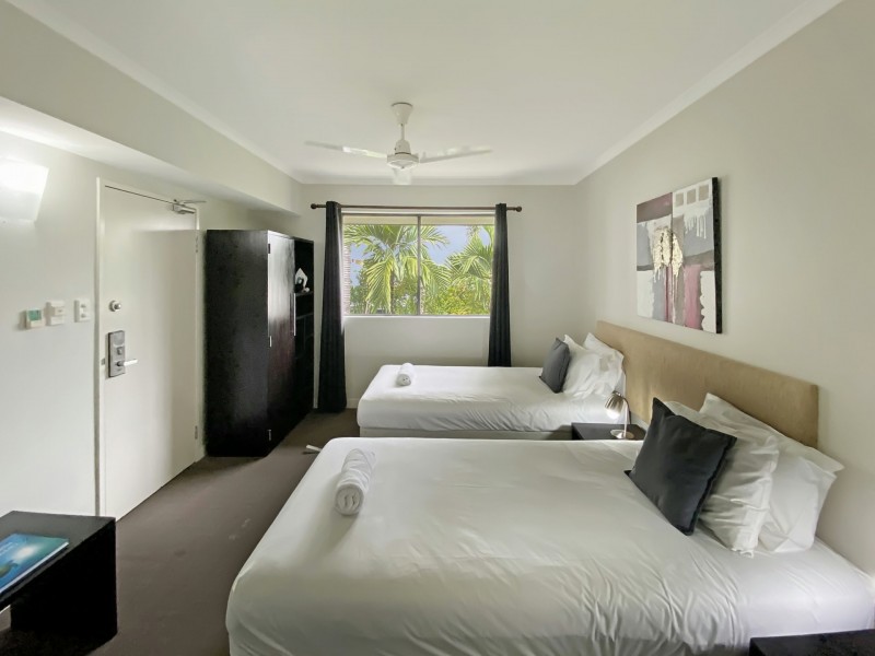 18/81-85 Cedar Road, Palm Cove QLD 4879