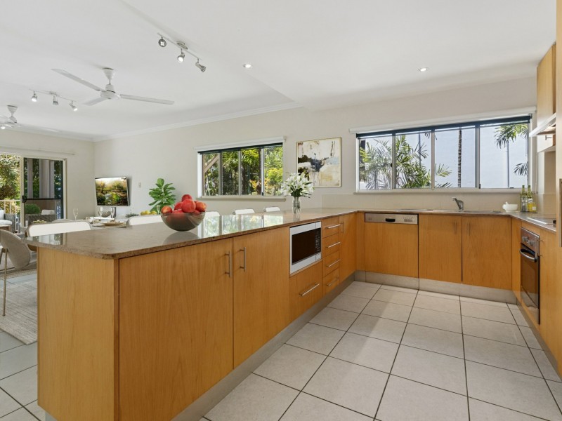 8/77 Arlington Esplanade, Clifton Beach QLD 4879