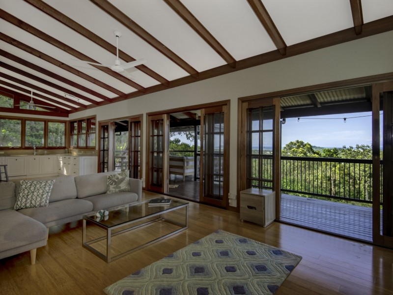 161-163 Panguna St, Trinity Beach QLD 4879
