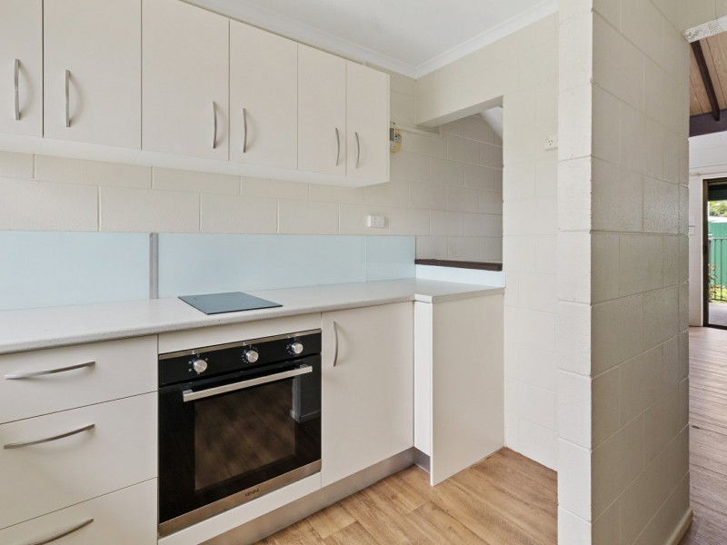 28/108-110 Mayers St, Manunda QLD 4870