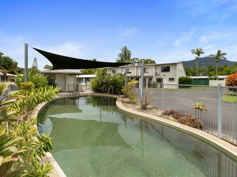28/108-110 Mayers St, Manunda QLD 4870