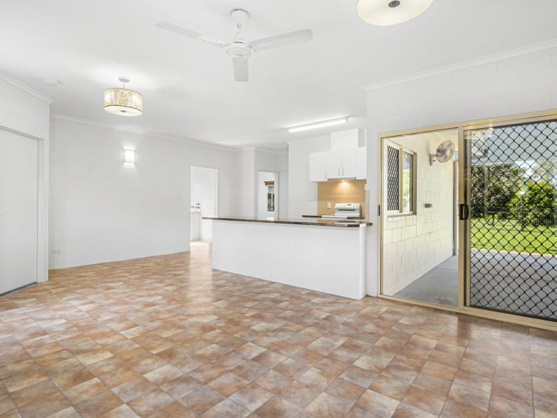 104/2-6 Lake Placid Road, Caravonica QLD 4878