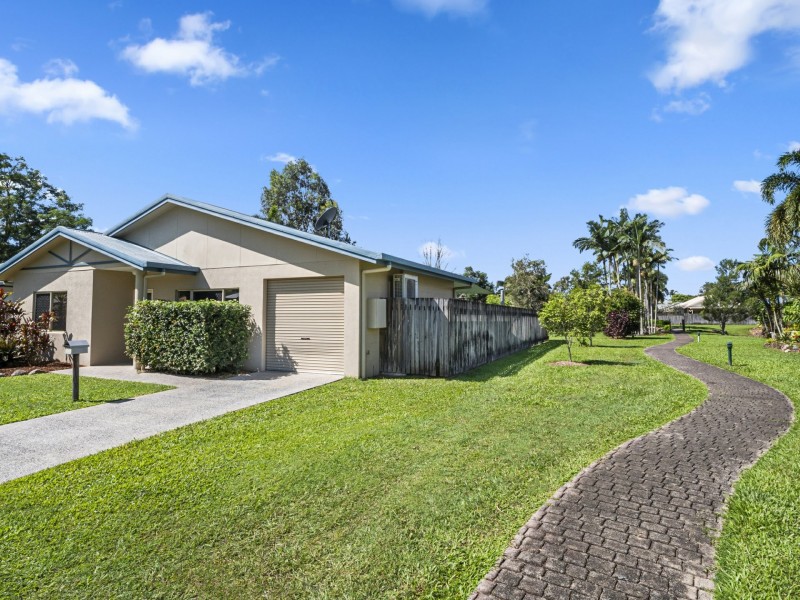 104/2-6 Lake Placid Road, Caravonica QLD 4878