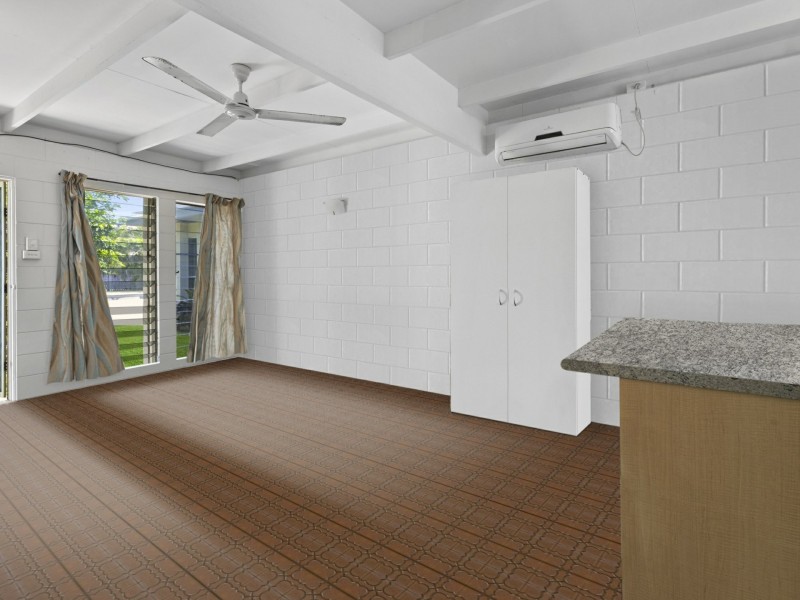 27 Rutherford Street, Yorkeys Knob QLD 4878