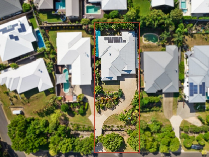 5 Barnacle Street, Trinity Beach QLD 4879