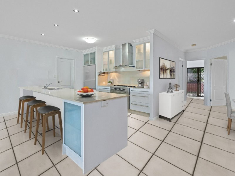 5 Barnacle Street, Trinity Beach QLD 4879