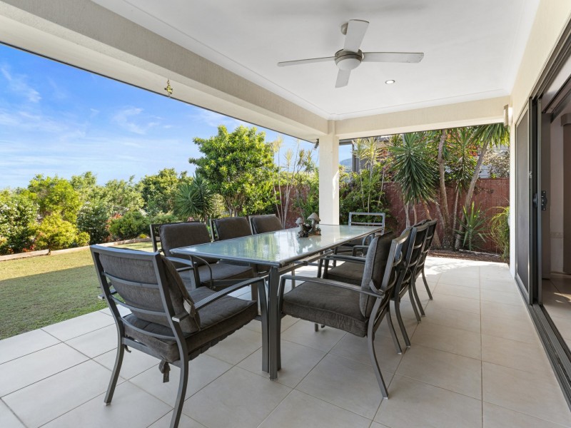5 Barnacle Street, Trinity Beach QLD 4879