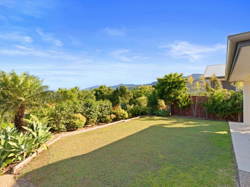 5 Barnacle Street, Trinity Beach QLD 4879