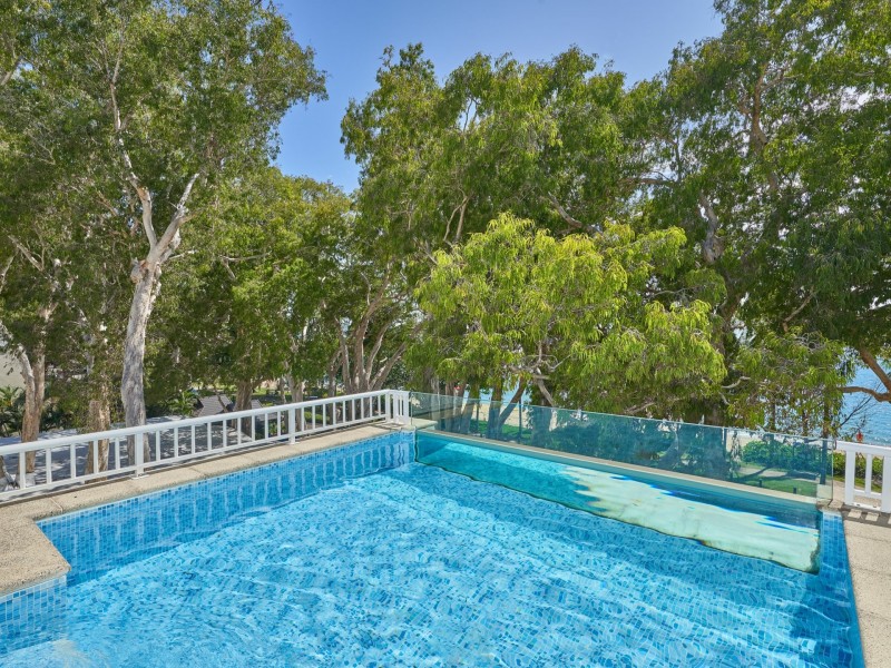 1335-1336/123 Williams Esplanade, Palm Cove QLD 4879