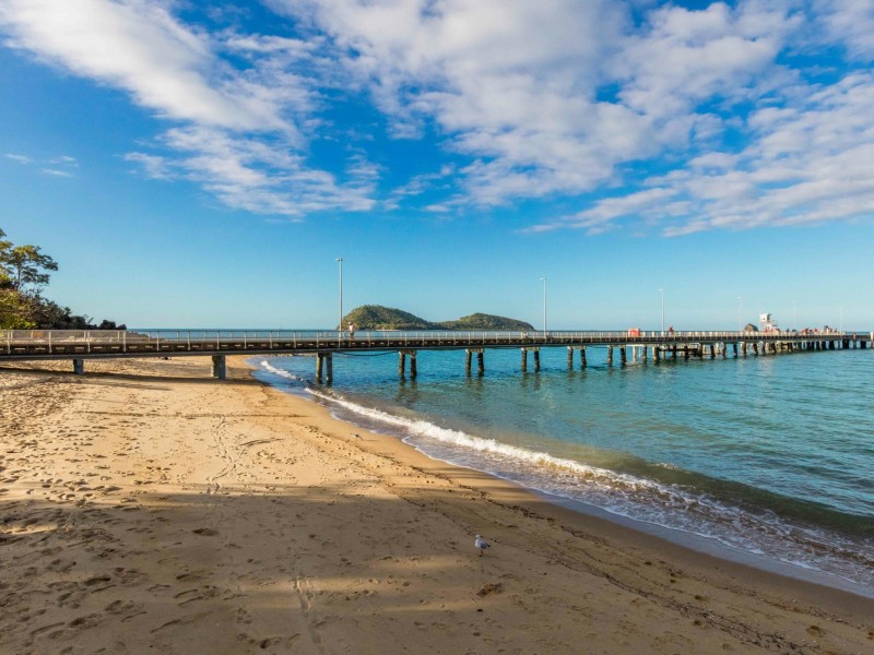 1335-1336/123 Williams Esplanade, Palm Cove QLD 4879