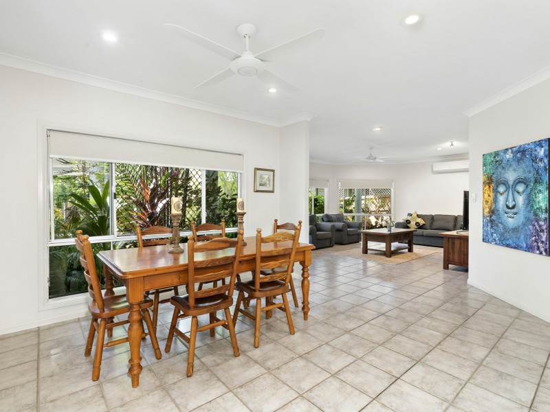 7 Spur Close, Clifton Beach QLD 4879