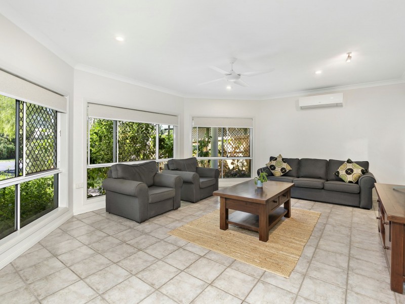 7 Spur Close, Clifton Beach QLD 4879