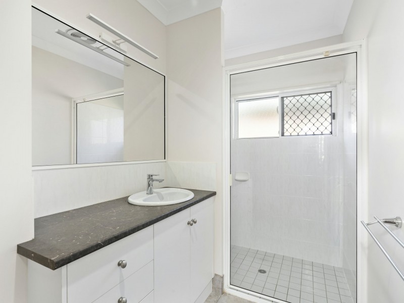 7 Spur Close, Clifton Beach QLD 4879