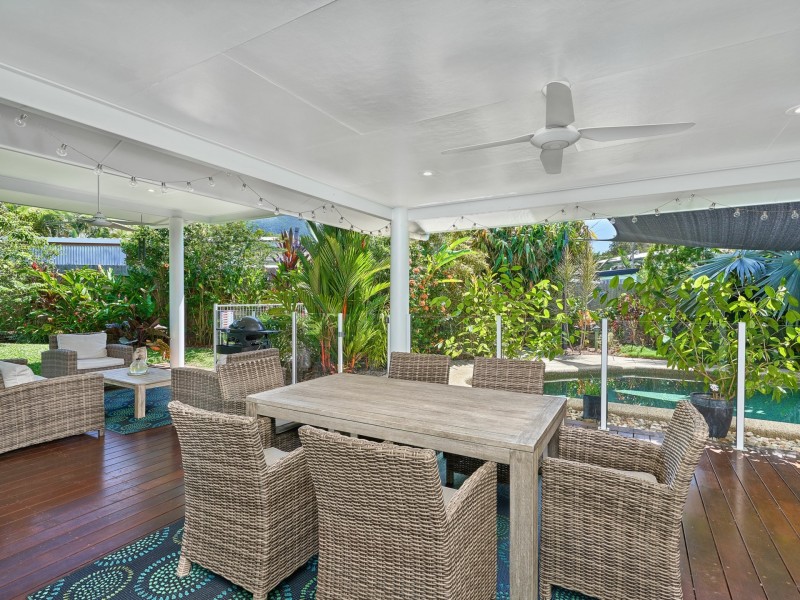 7 Spur Close, Clifton Beach QLD 4879